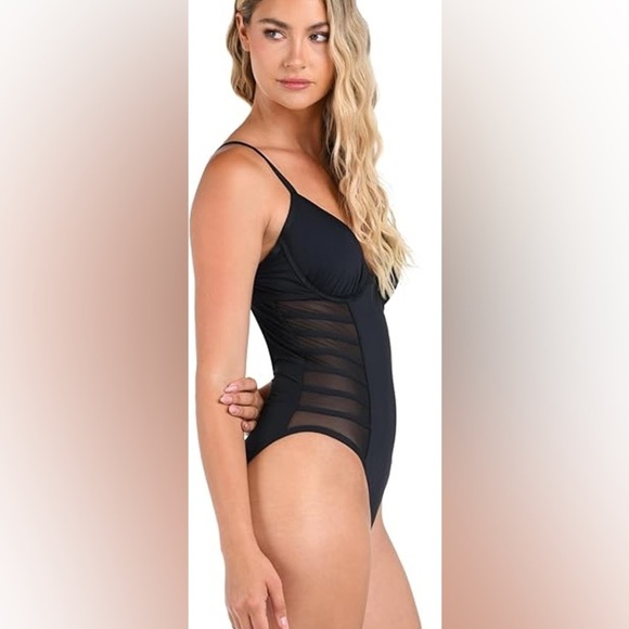 La Blanca Women's One Piece Swimsuit Underwire Mesh Tummy Control Island Goddess - Picture 2 of 9